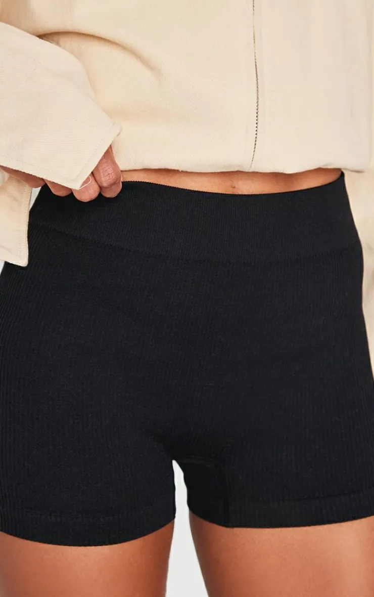 PrettyLittleThing Snatched*Basic Structured Snatched Rib Hot Pants