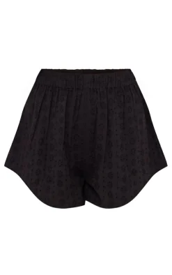 Hot PrettyLittleThing Broderie High Waisted Shorts Black
