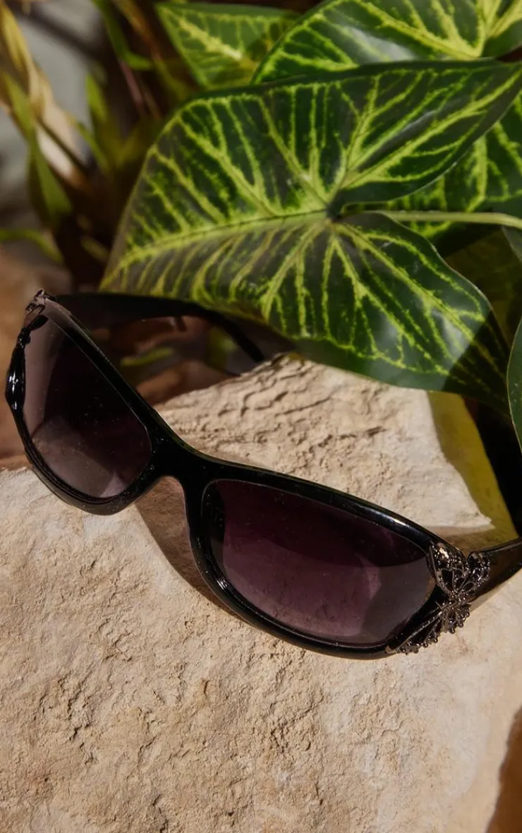 PrettyLittleThing Visor Sunglasses*Butterfly Detail Visor Sunglasses