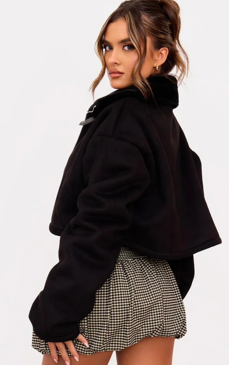 PrettyLittleThing Faux Fur Coats*Dropped Shoulder Cropped Faux Fur Contrast Jacket