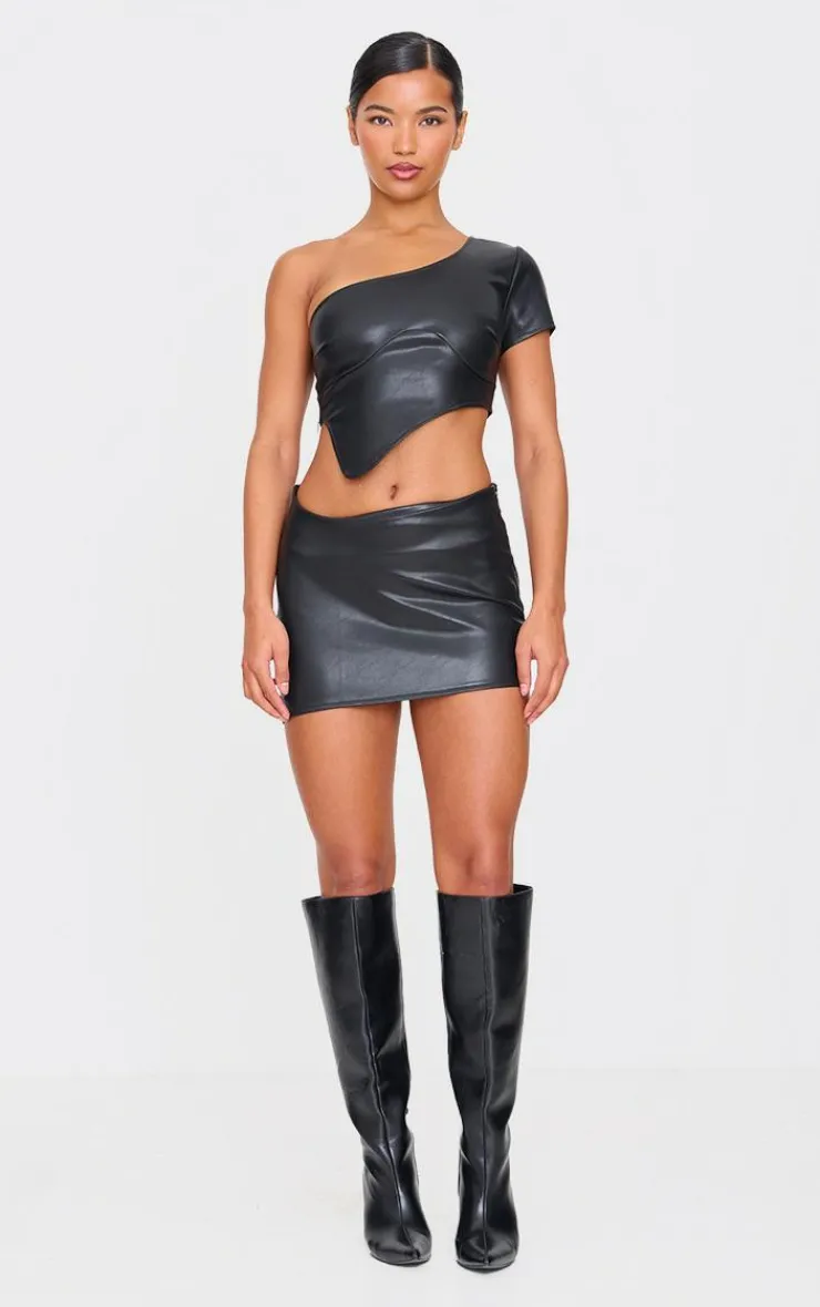Outlet PrettyLittleThing Faux Leather One Shoulder Asymmetric Crop Top Black