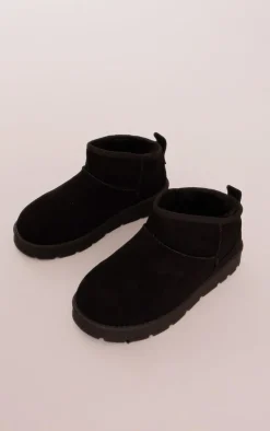 PrettyLittleThing Black Boots*Faux Suede Cleated Mini Ankle Boots