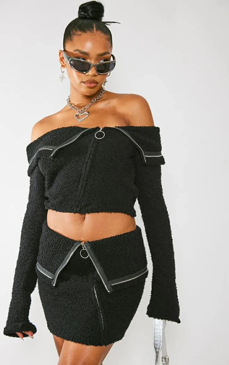 PrettyLittleThing Fluffy Knit Fold Over Zipped Mini Skirt Black