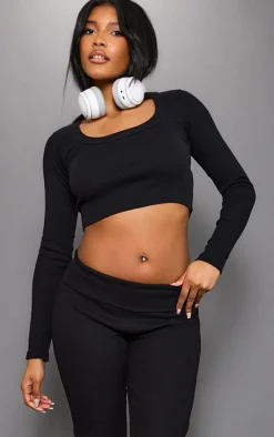 New PrettyLittleThing Rib Scoop Neck Long Sleeve Crop Top Black