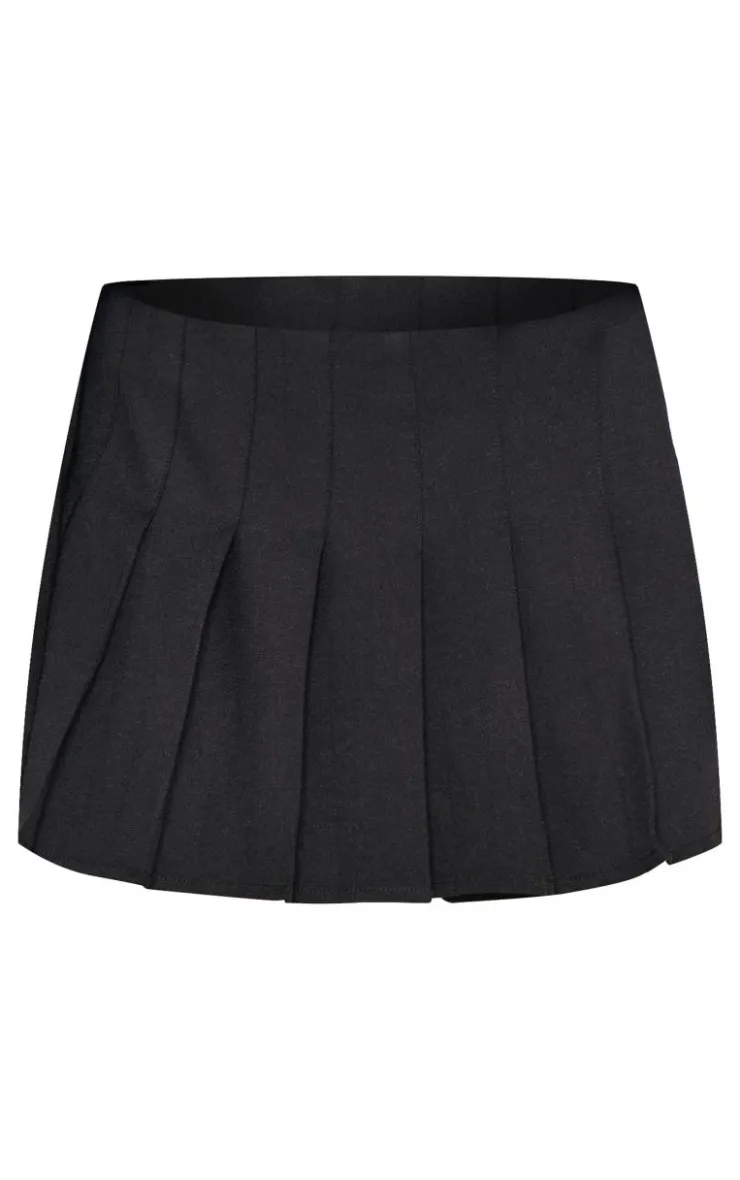 New PrettyLittleThing Tailored Pleated Mini Skort Black