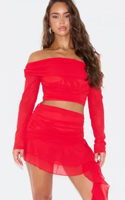 Outlet PrettyLittleThing Chiffon Off The Shoulder Long Sleeve Crop Top Cherry Red