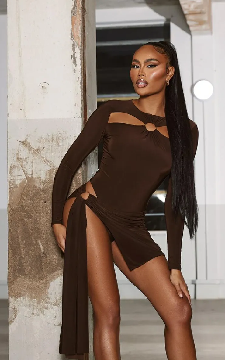 Discount PrettyLittleThing Gold Ring Trim Detail Drape Mini Skirt Chocolate Brown