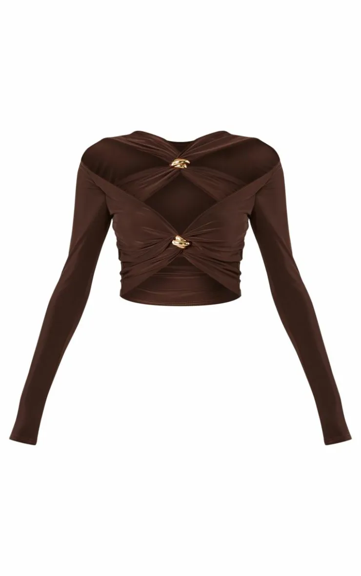 Discount PrettyLittleThing Slinky Cut Out Long Sleeve Twist Trim Crop Top Chocolate
