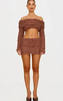 PrettyLittleThing Textured Fold Over Bardot Long Sleeve Crop Top Chocolate
