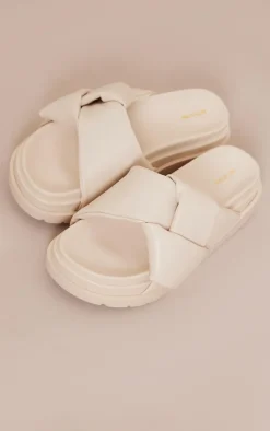 PrettyLittleThing Flat Sandals*Faux Leather Skinny Strap Chunky Sole Sandals