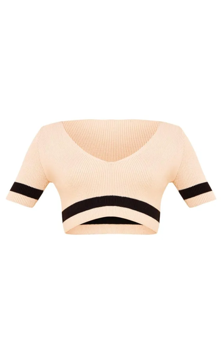 Outlet PrettyLittleThing Knitted Contrast Detail V Front Crop Top Cream