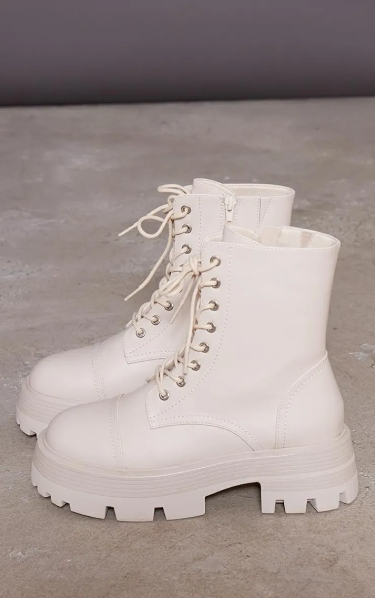 PrettyLittleThing Biker Boots*Lace Up Chunky Sole Combat Boots