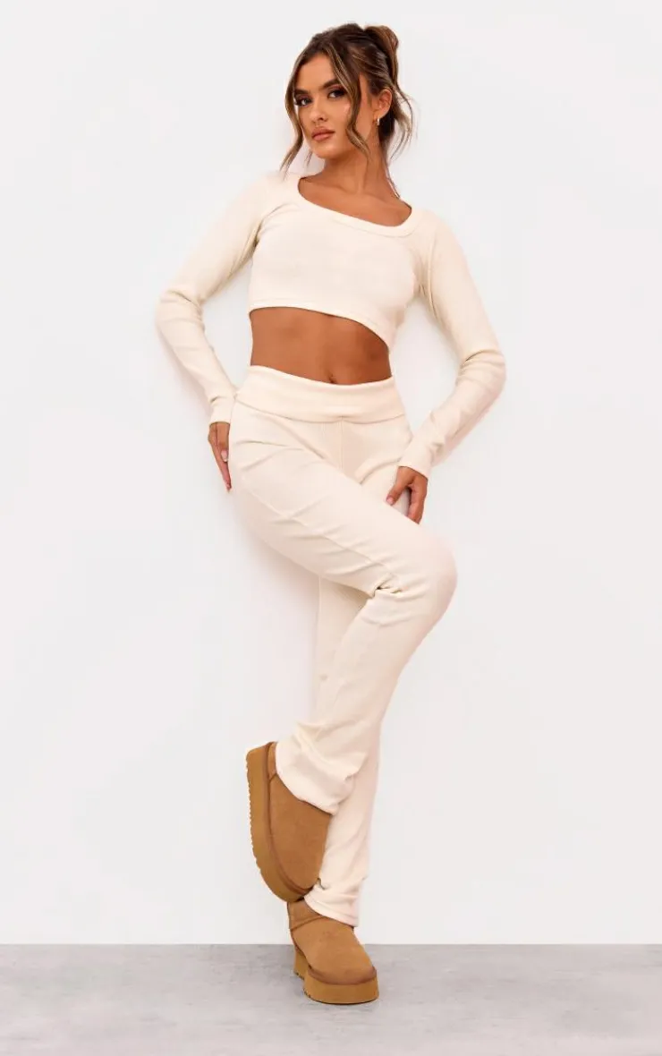 Hot PrettyLittleThing Rib Scoop Neck Long Sleeve Crop Top Cream