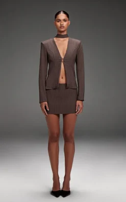 Clearance PrettyLittleThing Pinstripe Neck Tie Fitted Blazer Dark Grey