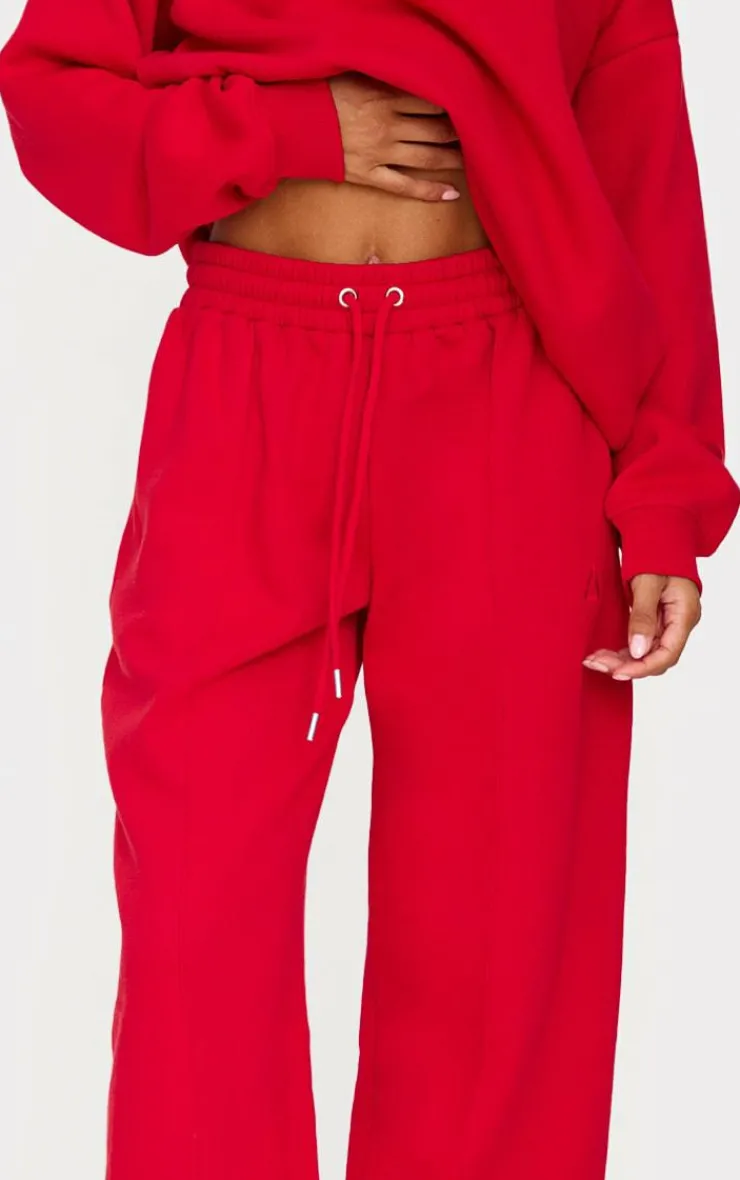 PrettyLittleThing Gym Wear*Dark Embroide Straight Leg Sweatpants