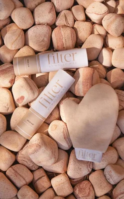 PrettyLittleThing Tanning*Filter By Molly Mae Tanning Foam with Mitt Bundle