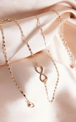 PrettyLittleThing Necklaces*Delicate Infinity Sign Necklace