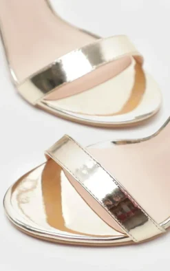 PrettyLittleThing Wide Fit Sandals*Wide Fit Pu Round Toe Block Heeled Sandals