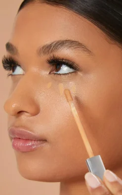 PrettyLittleThing Contouring*L'Oréal Paris True Match Concealer