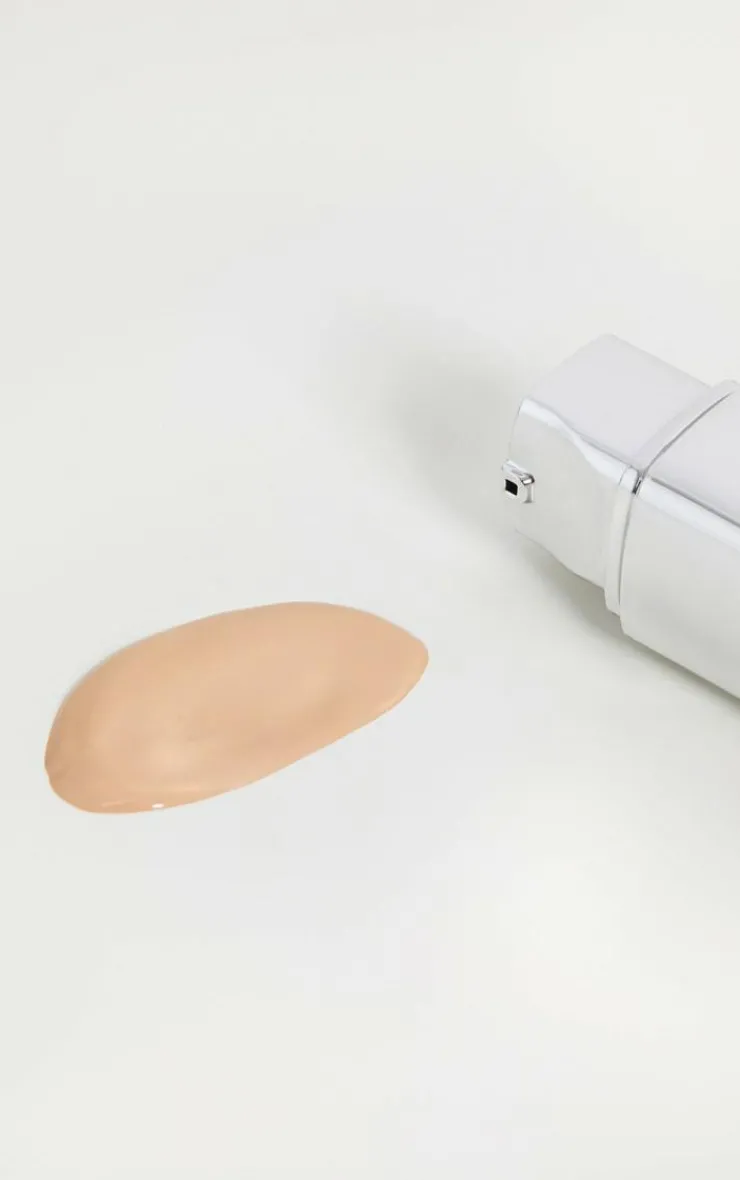 PrettyLittleThing Foundation*L'Oréal Paris True Match Foundation