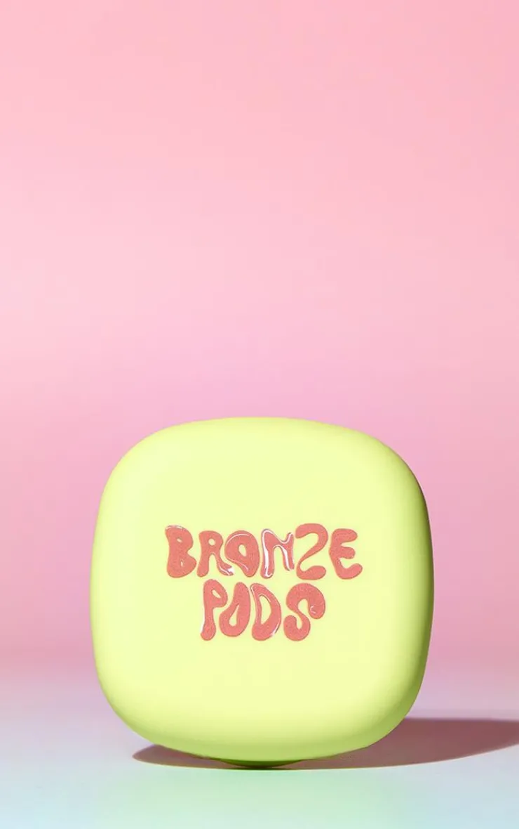 PrettyLittleThing Bronzers*Made By Mitchell Bronze Pods Domed Bronzer -