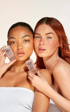 PrettyLittleThing Bronzers*Makeup Revolution Bright Light Bronzing Drops Scorched