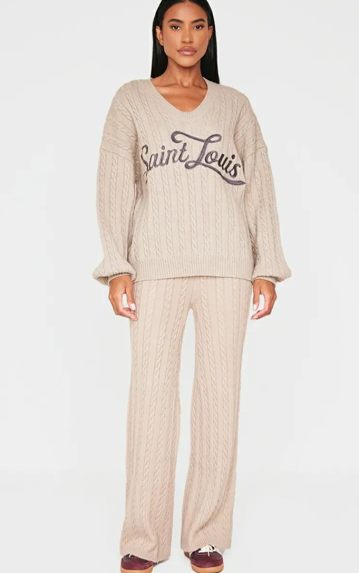 PrettyLittleThing Sweaters*Cable Knit Embroidered V Neck Sweater