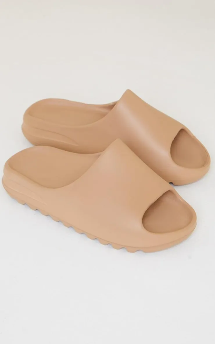 PrettyLittleThing Mules*Rubber Ribbed Sole Slides