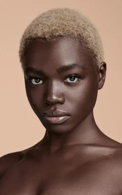 PrettyLittleThing Foundation*Morphe Filter Effect Soft Foundation