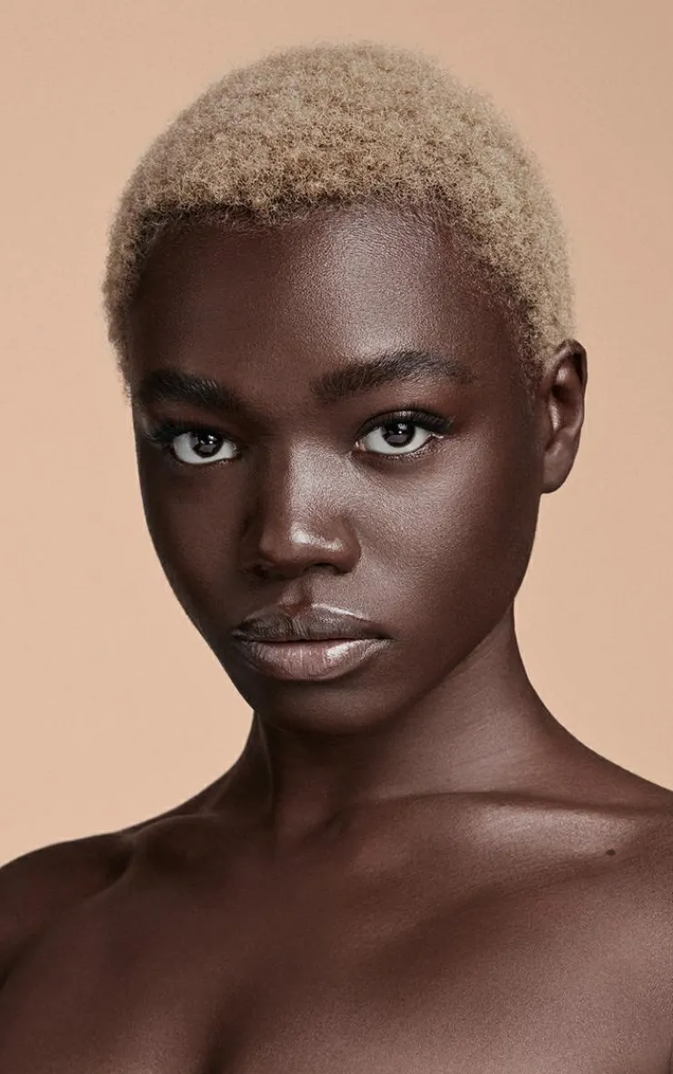 PrettyLittleThing Foundation*Morphe Filter Effect Soft Foundation