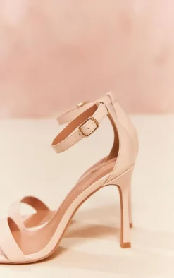 PrettyLittleThing Wide Fit Sandals*Wide Fit PU Classic Square Toe Barely There High Heeled Sandals