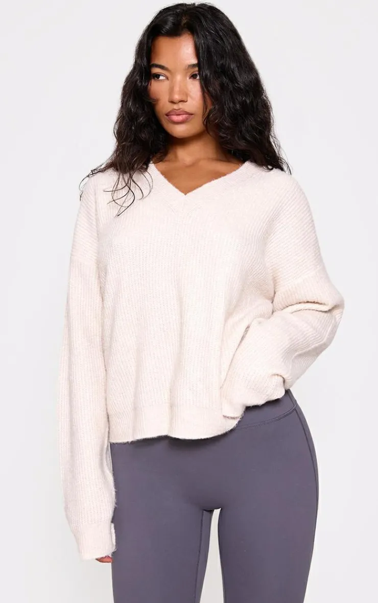 PrettyLittleThing Sweaters*Soft Knit V Neck Oversized Sweater