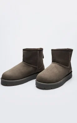 PrettyLittleThing Ankle Boots*Faux Suede Cleated Ankle Boots