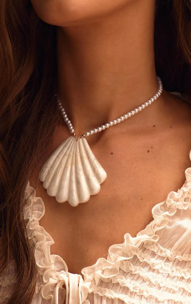 PrettyLittleThing Necklaces*Statement Shell Necklace