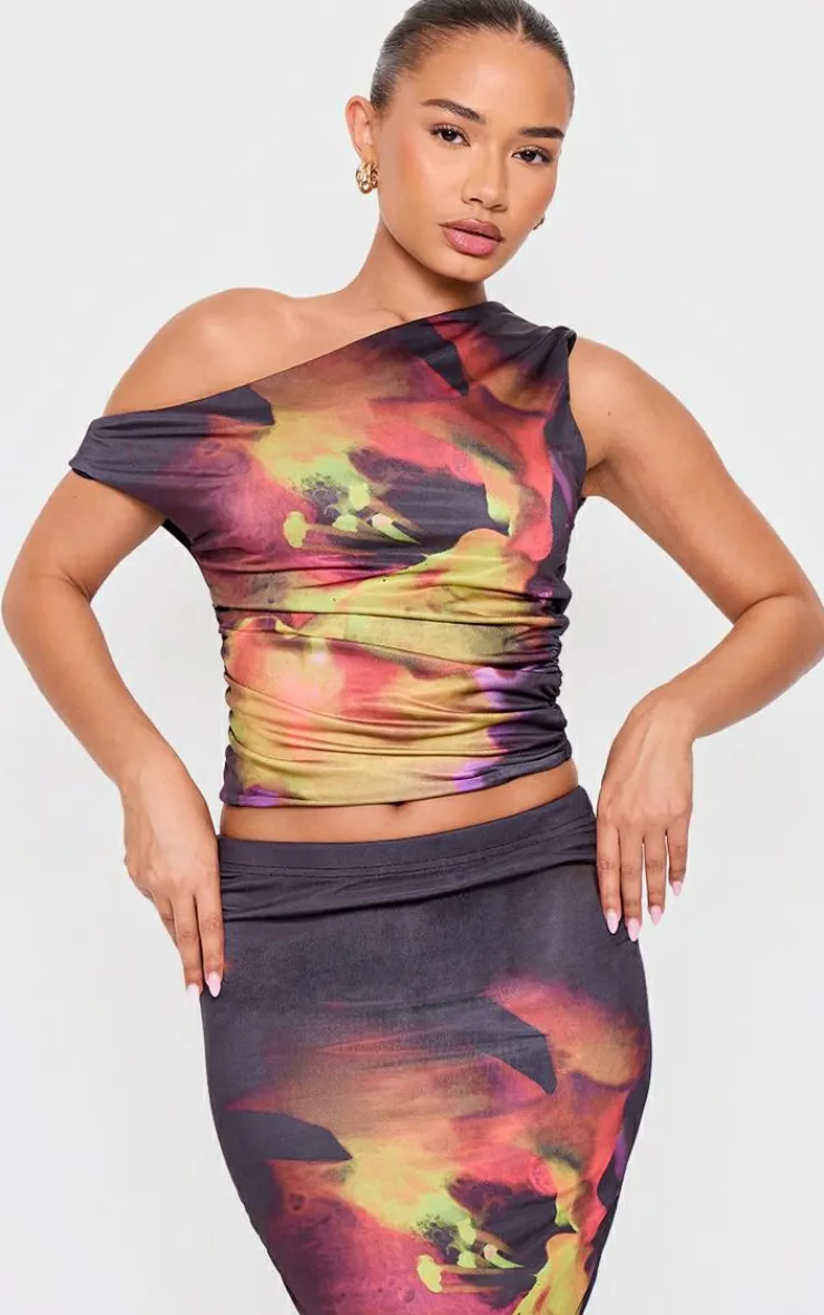 Outlet PrettyLittleThing Petite Double Slinky Flower Print Asymmetric Top Black