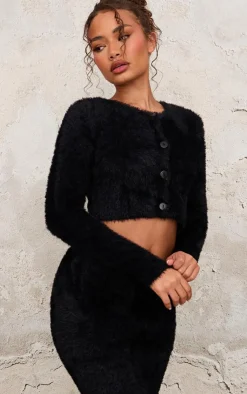 New PrettyLittleThing Petite Fluffy Knit Cropped Cardigan Black
