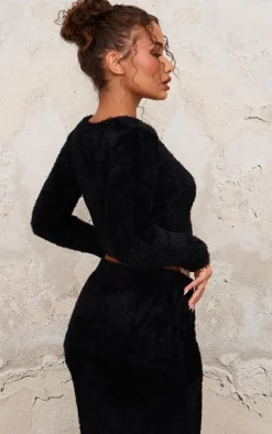 New PrettyLittleThing Petite Fluffy Knit Cropped Cardigan Black