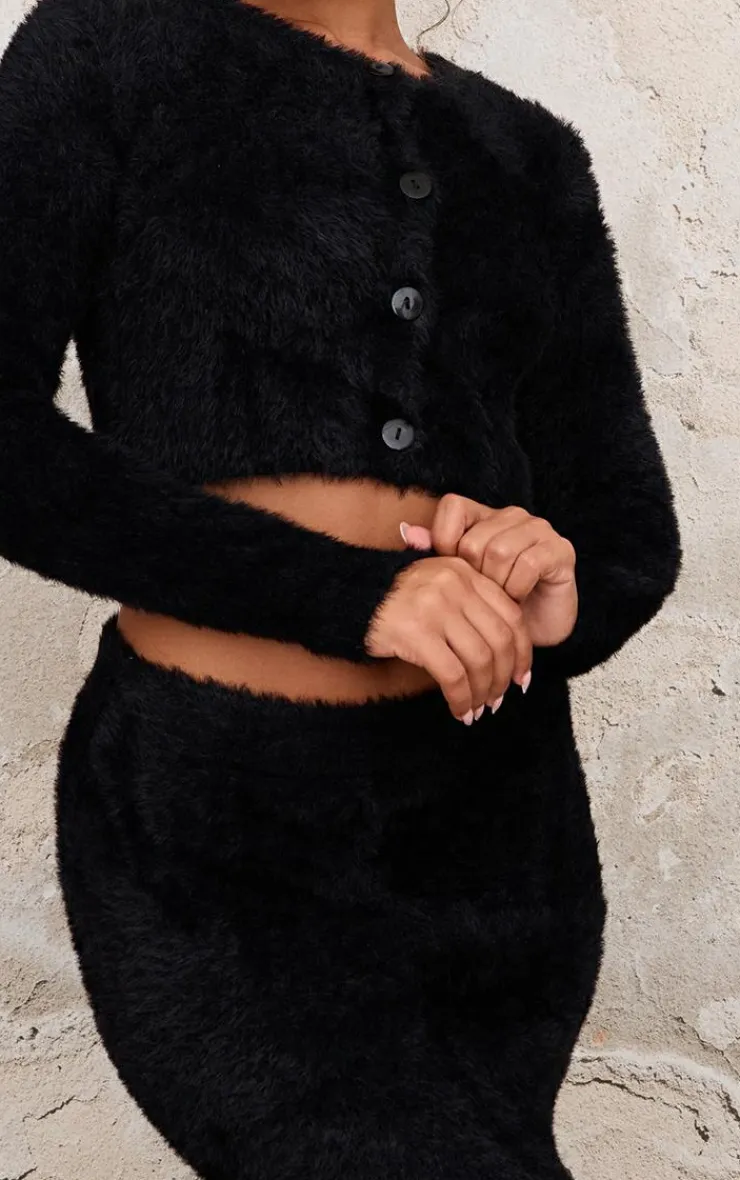New PrettyLittleThing Petite Fluffy Knit Cropped Cardigan Black