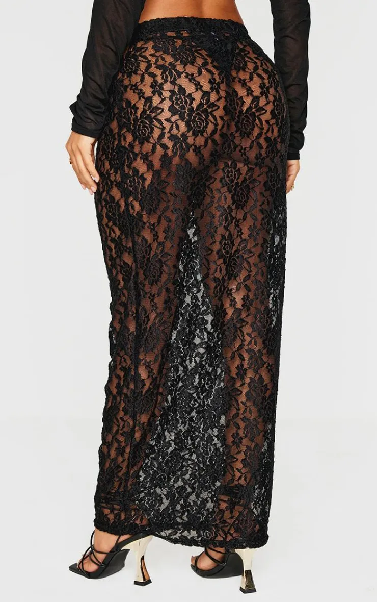 New PrettyLittleThing Petite Lace Maxi Skirt Black
