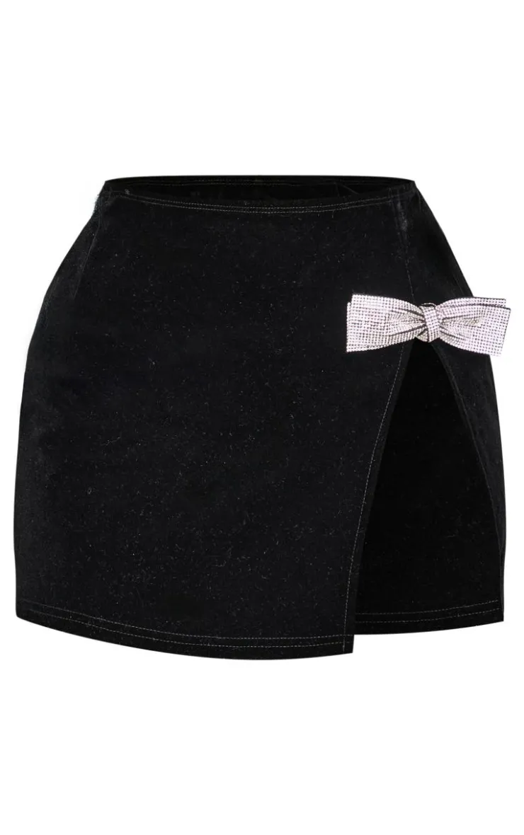 Discount PrettyLittleThing Petite Velvet Diamante Bow Detail Split Mini Skirt Black