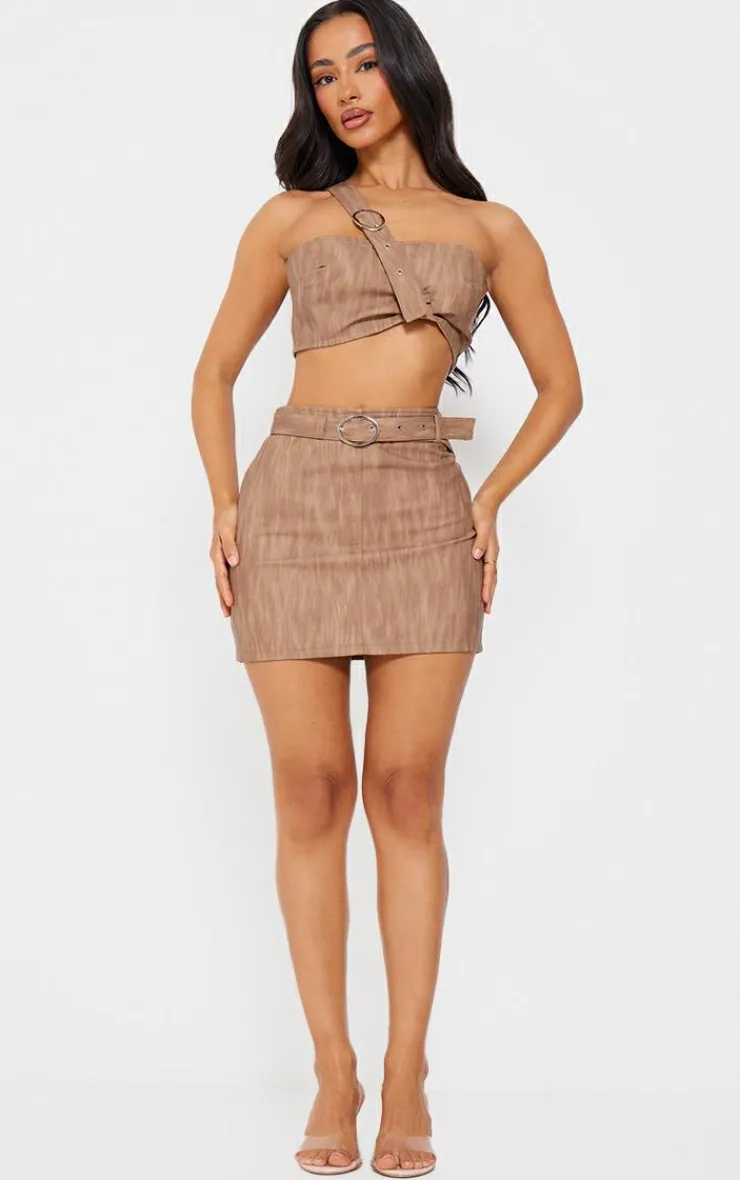 New PrettyLittleThing Petite Woven Extreme Crop Top With Strap Detail Brown