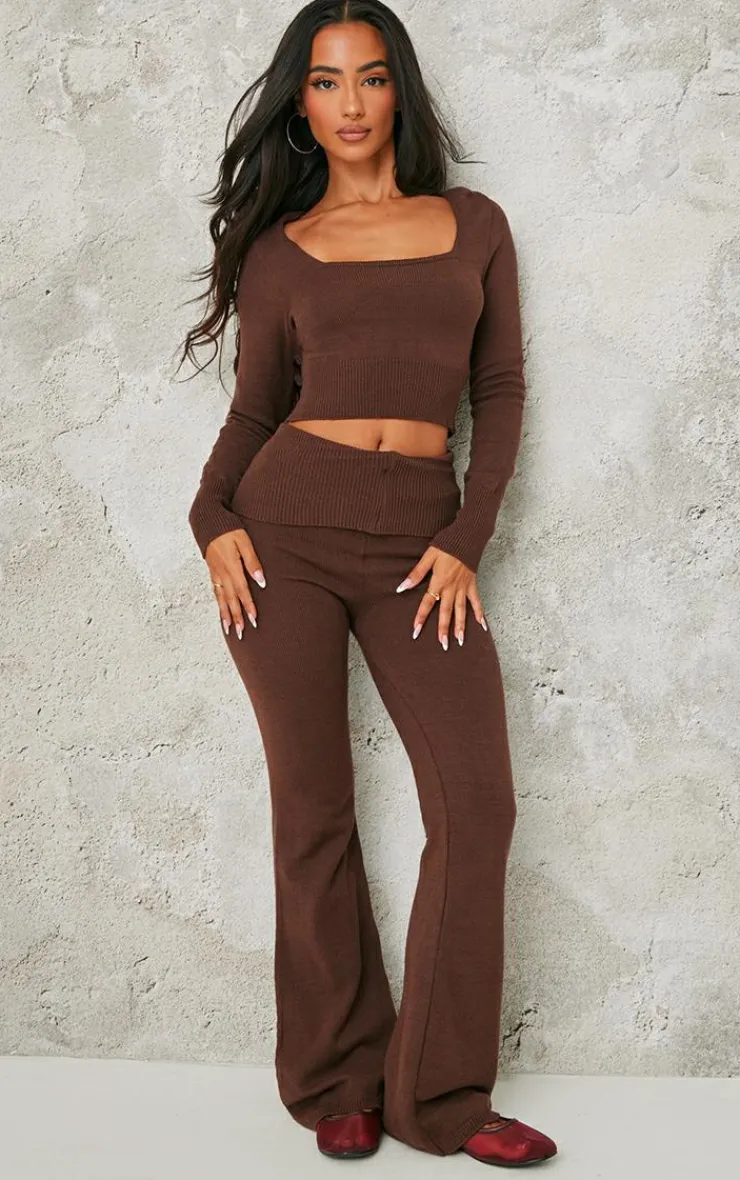 Outlet PrettyLittleThing Petite Knitted Long Sleeve Scoop Neck Crop Top Chocolate