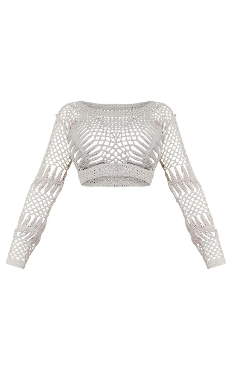 PrettyLittleThing Petite Crochet Long Sleeve Crop Top Cream