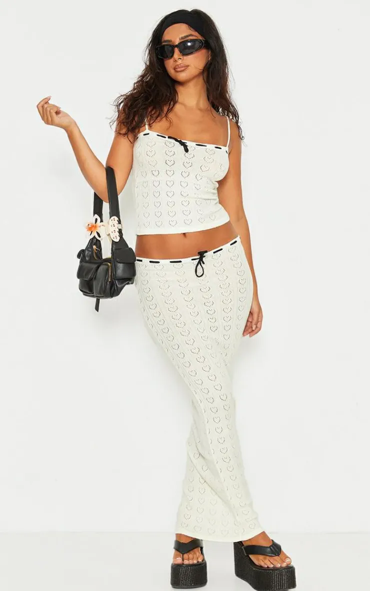 PrettyLittleThing Petite Pointelle Knit Cami Top With Contrast Trim Cream