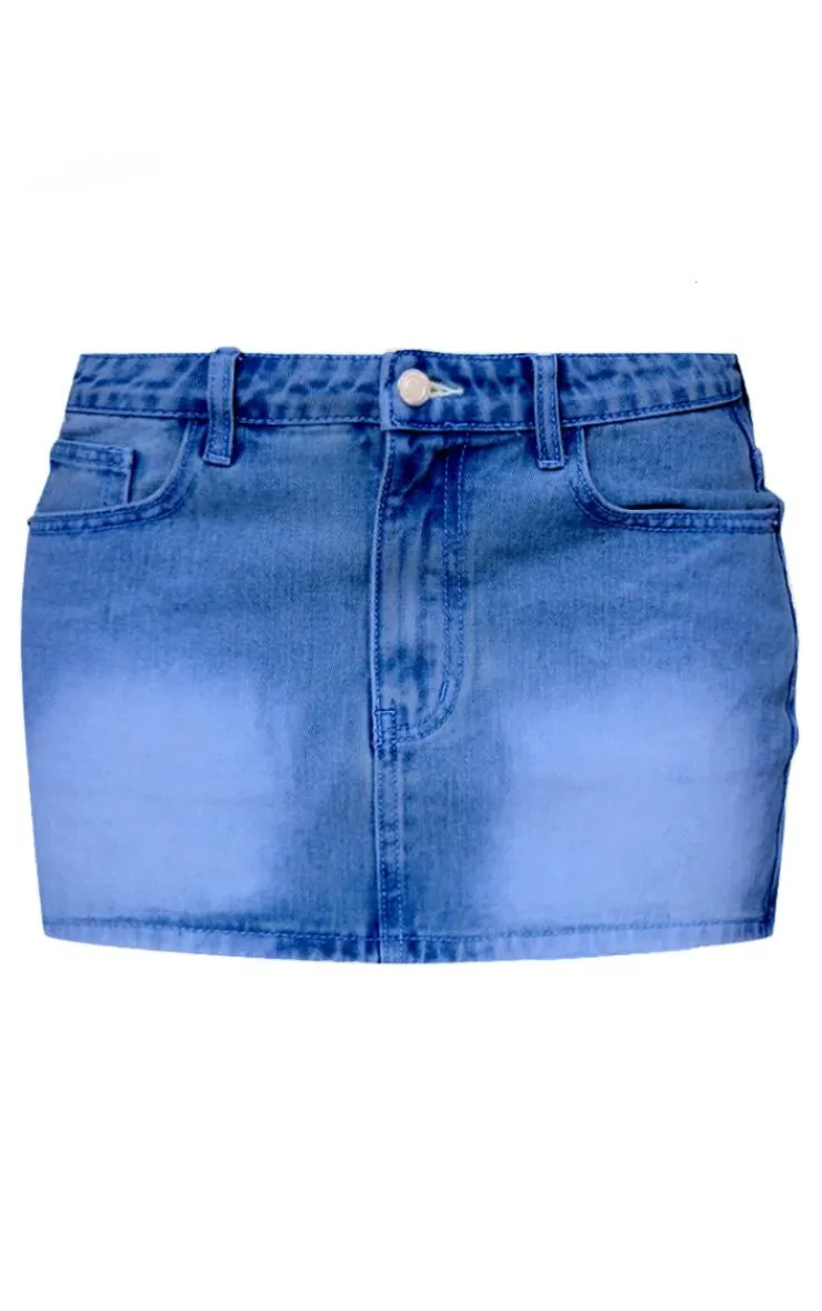 PrettyLittleThing Petite Denim Low Waist Mini Skirt Dark Blue Wash