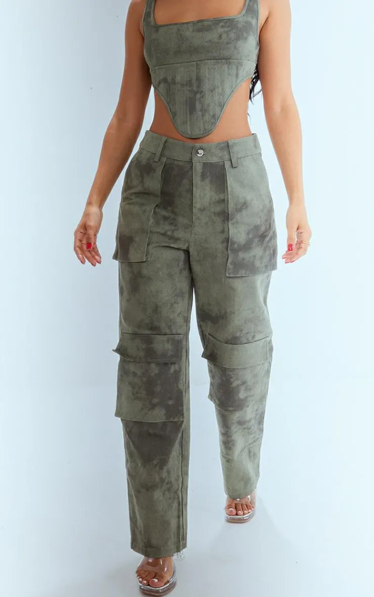 New PrettyLittleThing Petite Acid Wash Pocket Detail Cargos Green