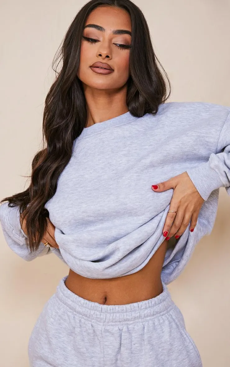 PrettyLittleThing Basic Tops*Petite Basic Ultimate Oversized Sweatshirt