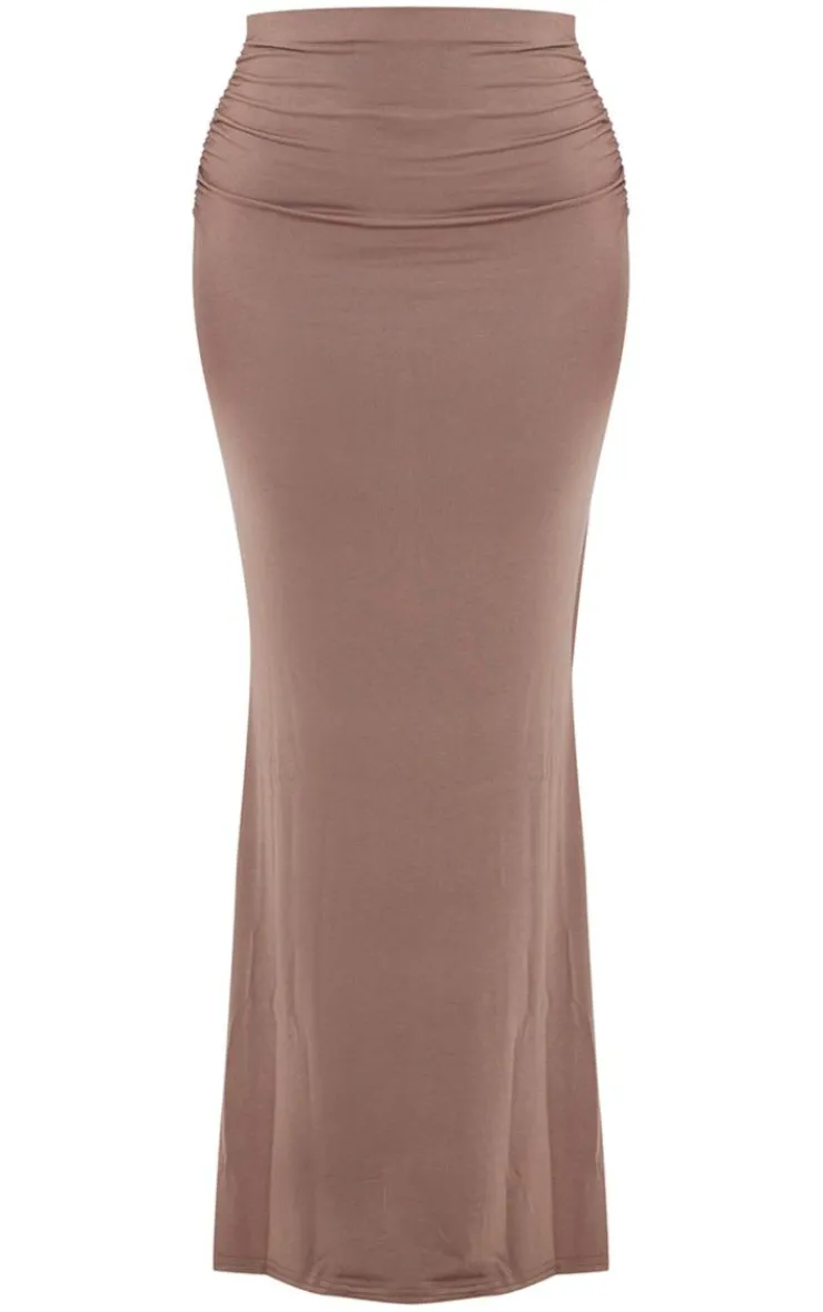 Clearance PrettyLittleThing Petite Ruched Detail Maxi Skirt Mocha