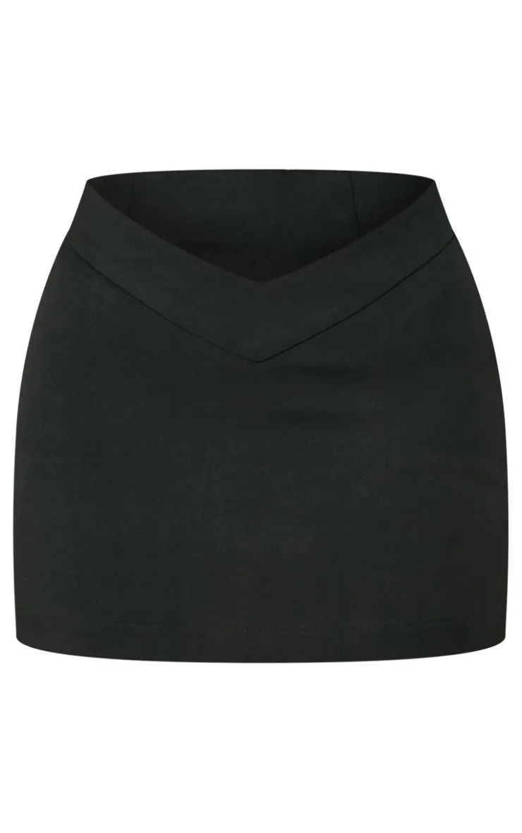 Online PrettyLittleThing Petite Premium Woven Fitted Mini Skirt Black