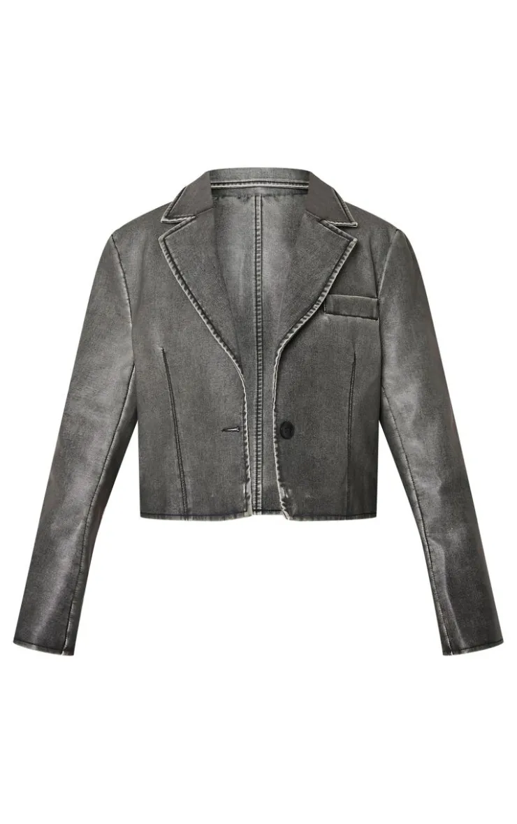 PrettyLittleThing Faux Leather Jackets*Petite Faux Leather Cropped Blazer